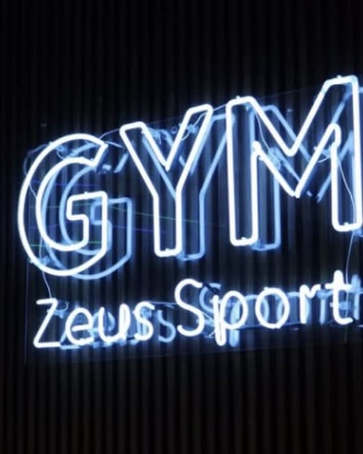 Letrero de neon de Gym Zeus Sport